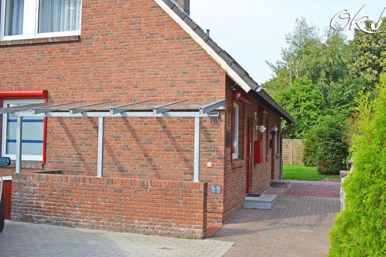 Ferienhaushaelfte Harmonie Wyk auf Foehr Exterior photo